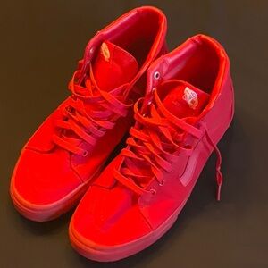 Vans High Tops Red on Red size 11 #721499. P0824